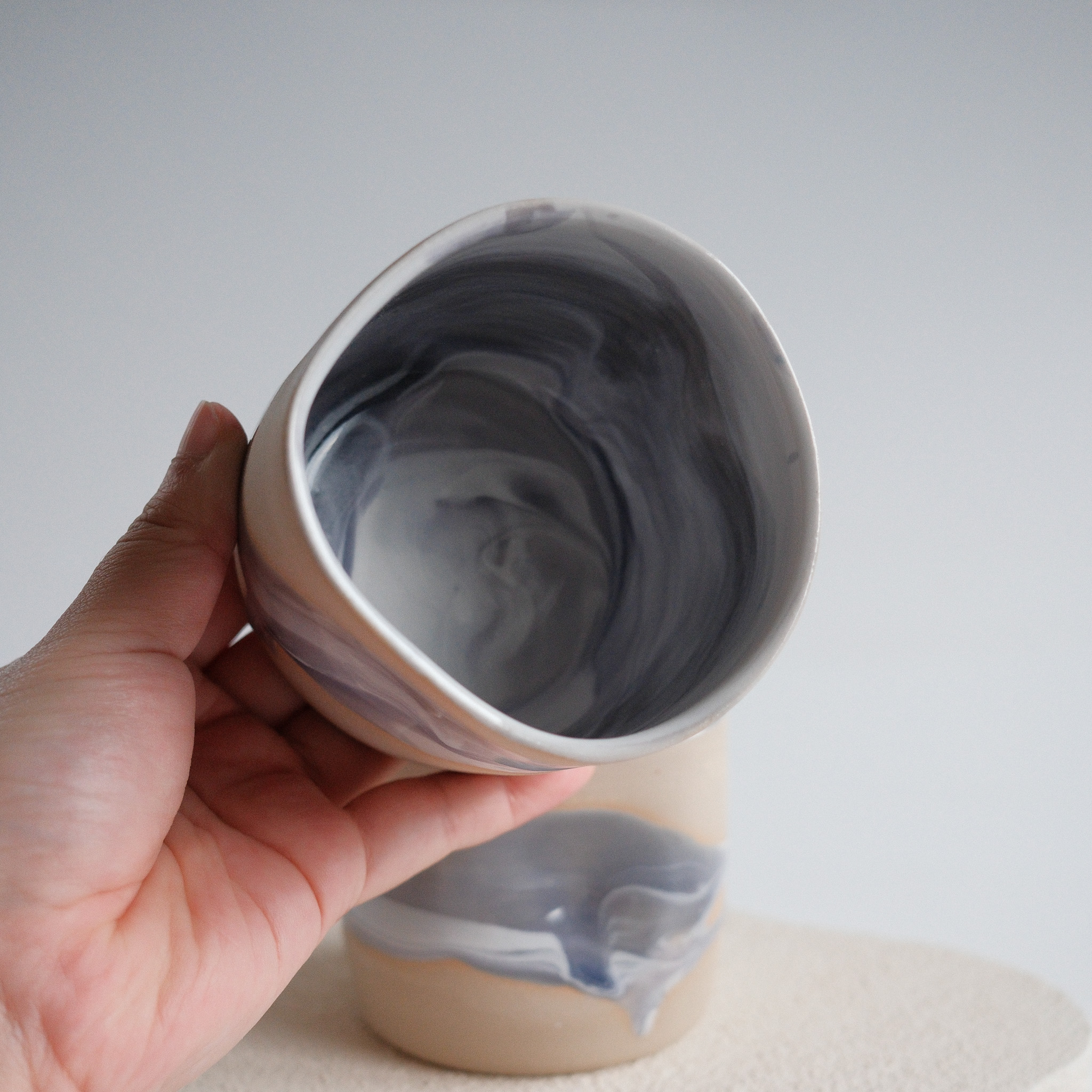 Irregular Cup - Lavender Swirl – Bild 3